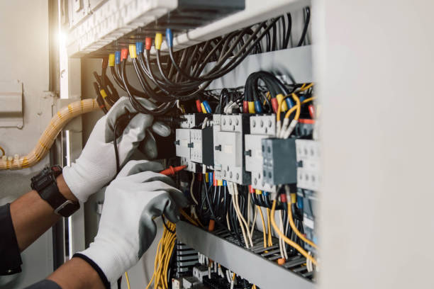 Best Affordable Electrician  in Loma Ri, CA